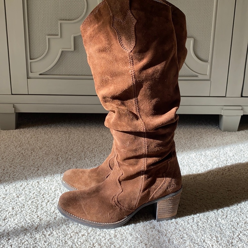 Taos boom slouchy suede boot